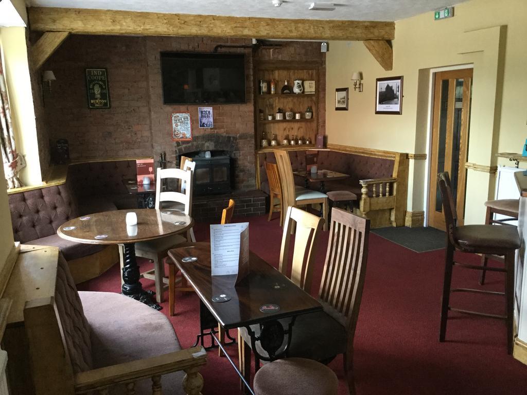 Hotel The Huntsman Cheadle  Zewnętrze zdjęcie